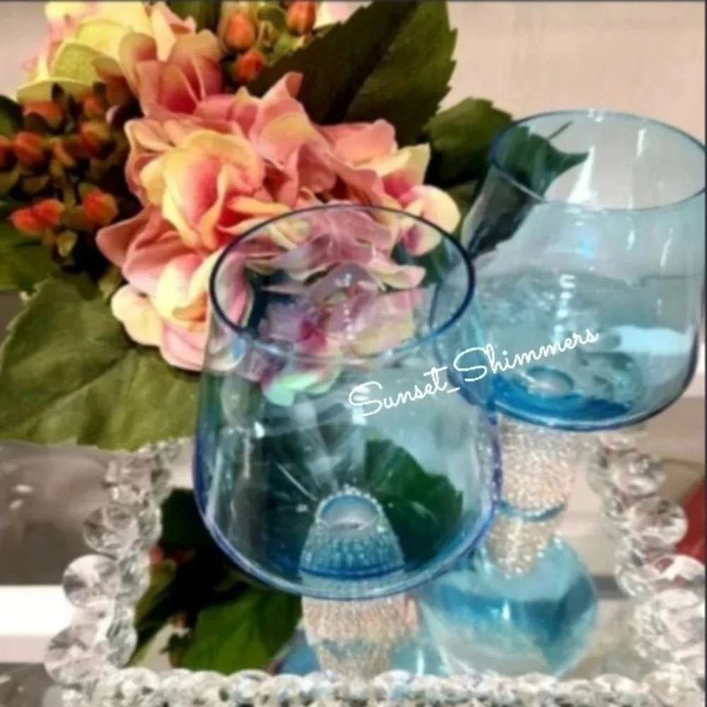 2 New Gorgeous Ice BLUE Rhinestone Crystal Cocktail Bar Wine Glass Goblets